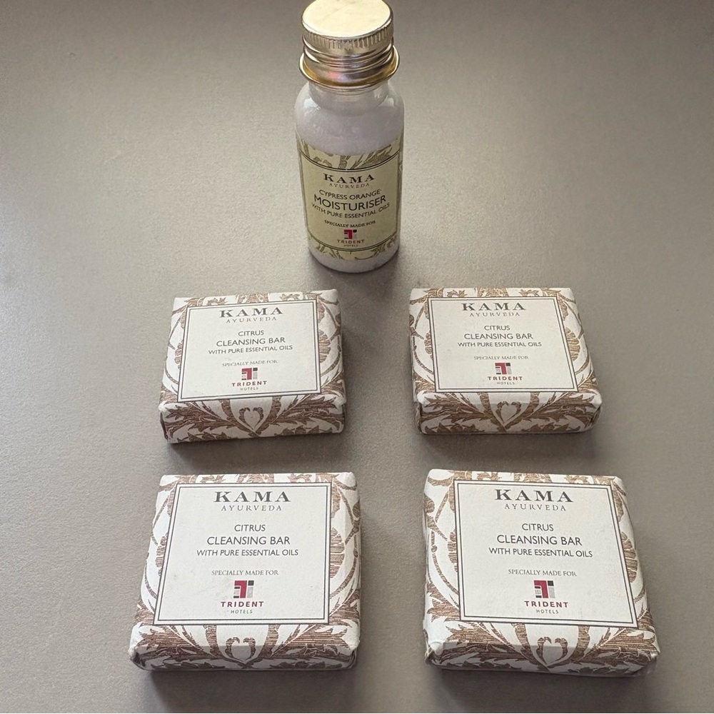 Kama Ayurveda Citrus Cleansing Bar Set with Moisturizer
